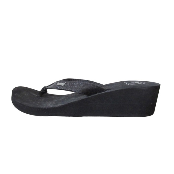 Reef Charcoal Flip Flops - Picture 5 of 11